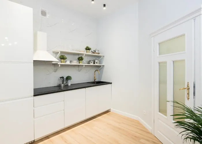 Househost Apartment: Starowislna Street 36/27 * كراكوفيا